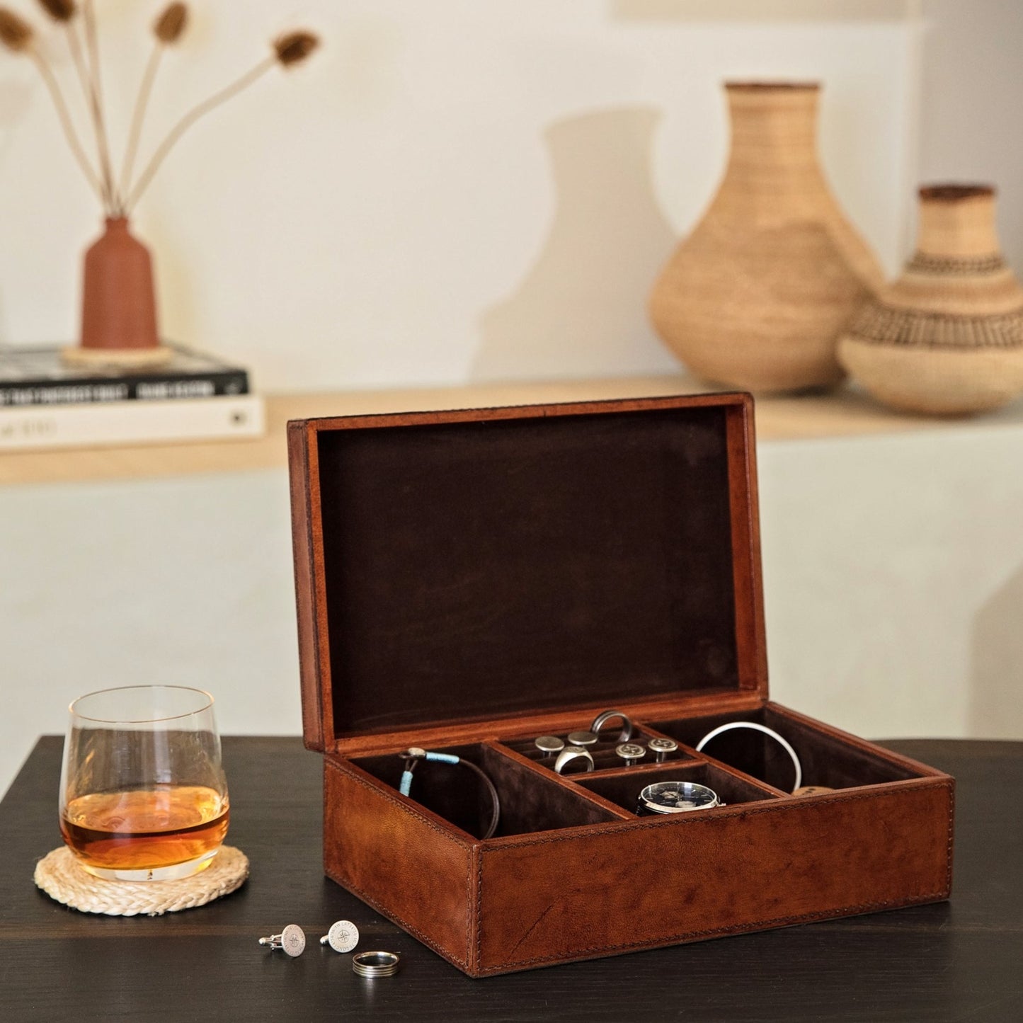 Rectangular men’s jewellery box in tan leather, with ring cushion, watch pillow and lined with micro suede. Personalise with a name or date as a keepsake 21st birthday gift for him.