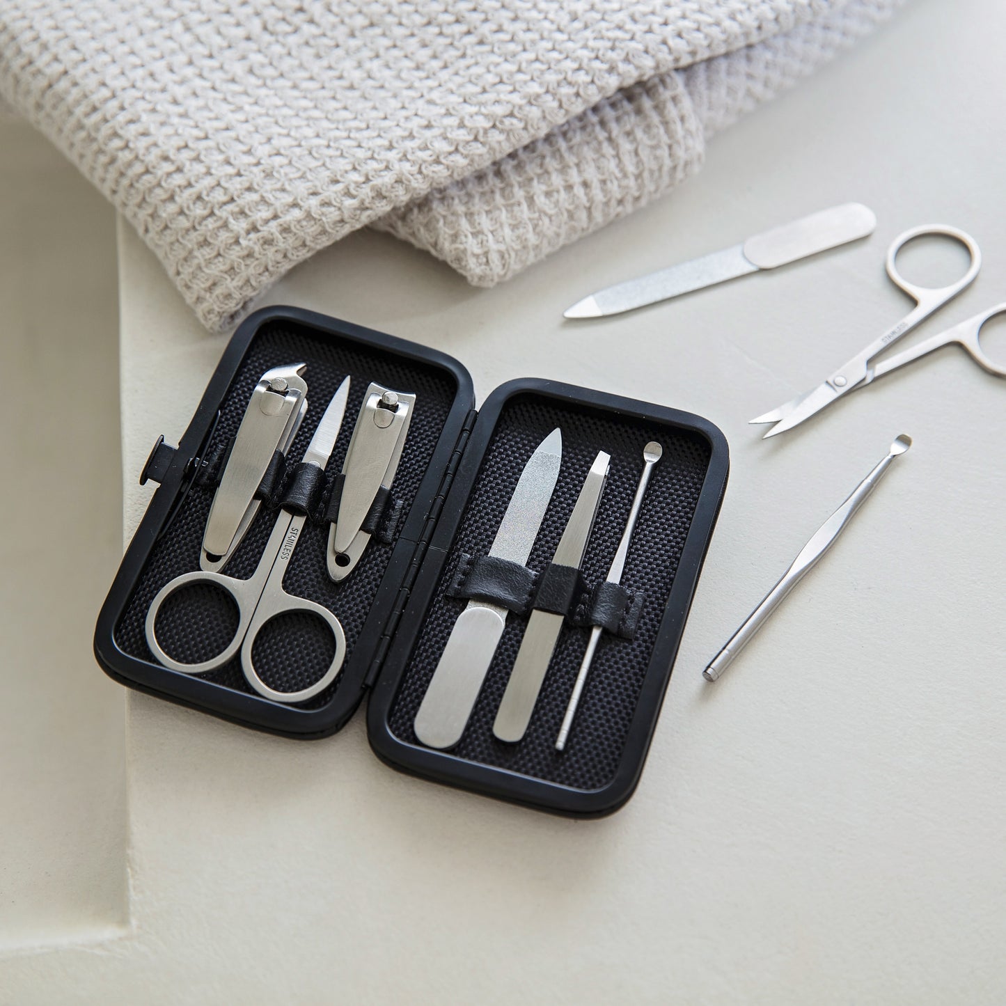 'Daddy's Man Kit' Manicure Kit - 3 colours