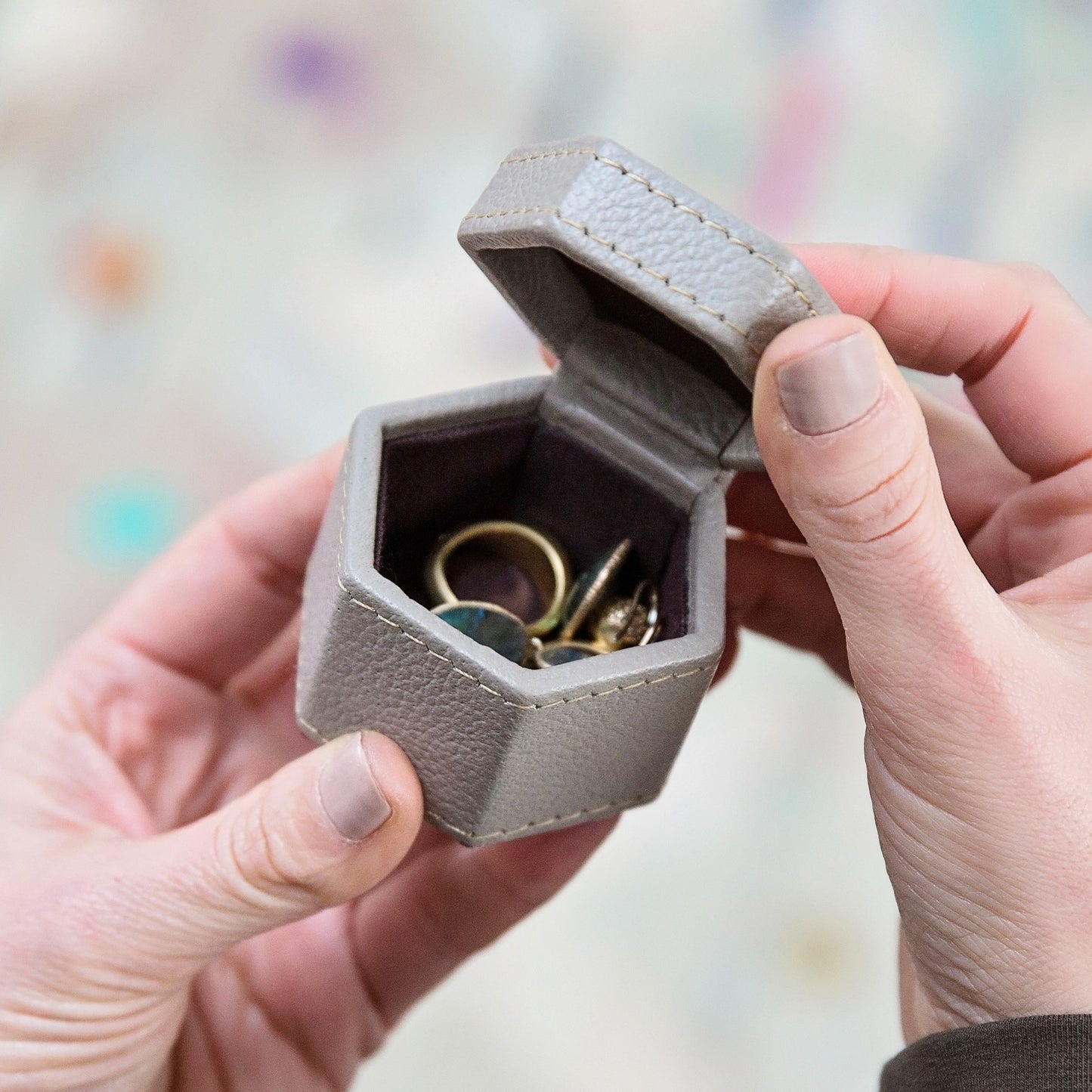 Ladies Hexagonal Leather Ring Box - Stone