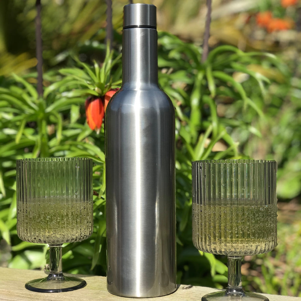 
                  
                    Stainless Steel Wine Flask
                  
                
